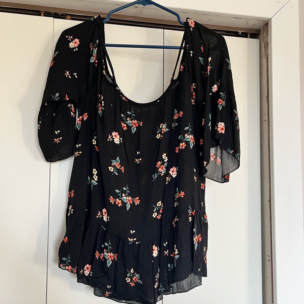 Floral Peekaboo Shoulder Top